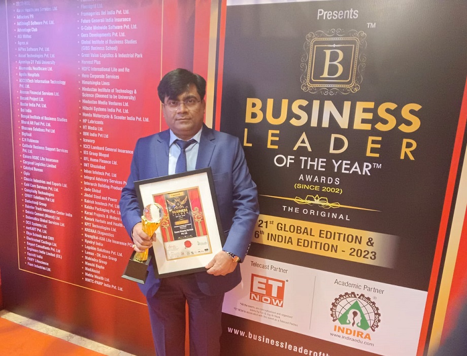 Cosmo wins Business Leader of the Year Award